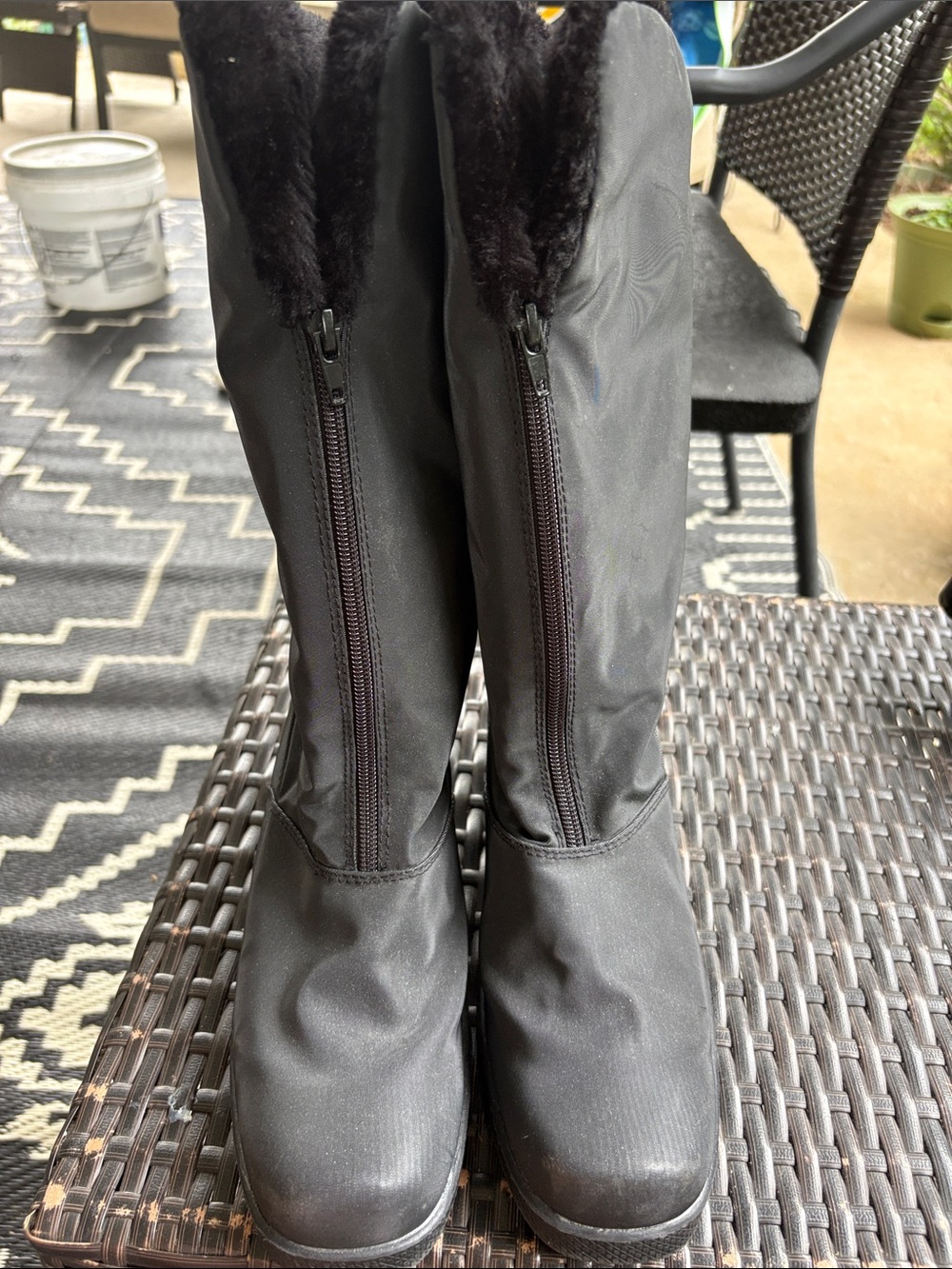 Judith sport Black Insulated Zip-Front Winter Boots